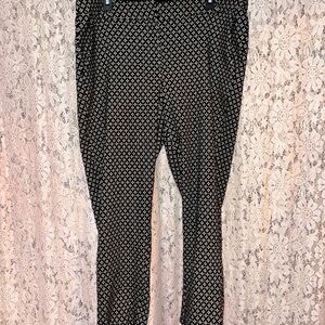Lane Bryant Black and White Geometric Pants